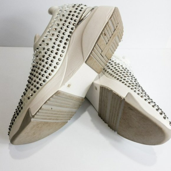 INC International Concepts Oneena Slip-on Sneakers White -10 - Picture 4 of 4